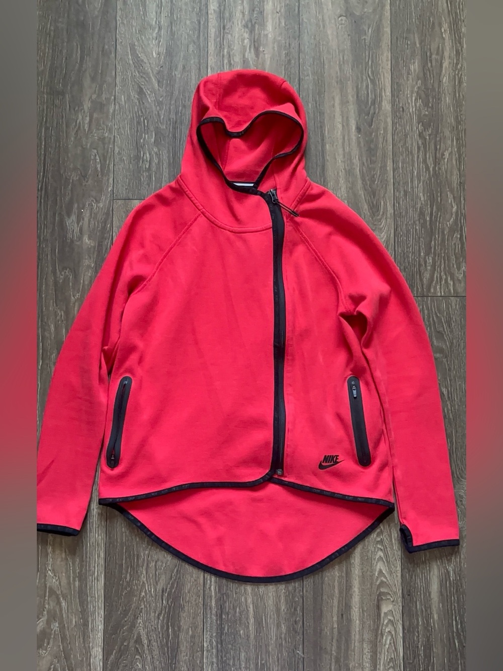 Nike Tech Fleece Asymmetric Cape Hoodie
